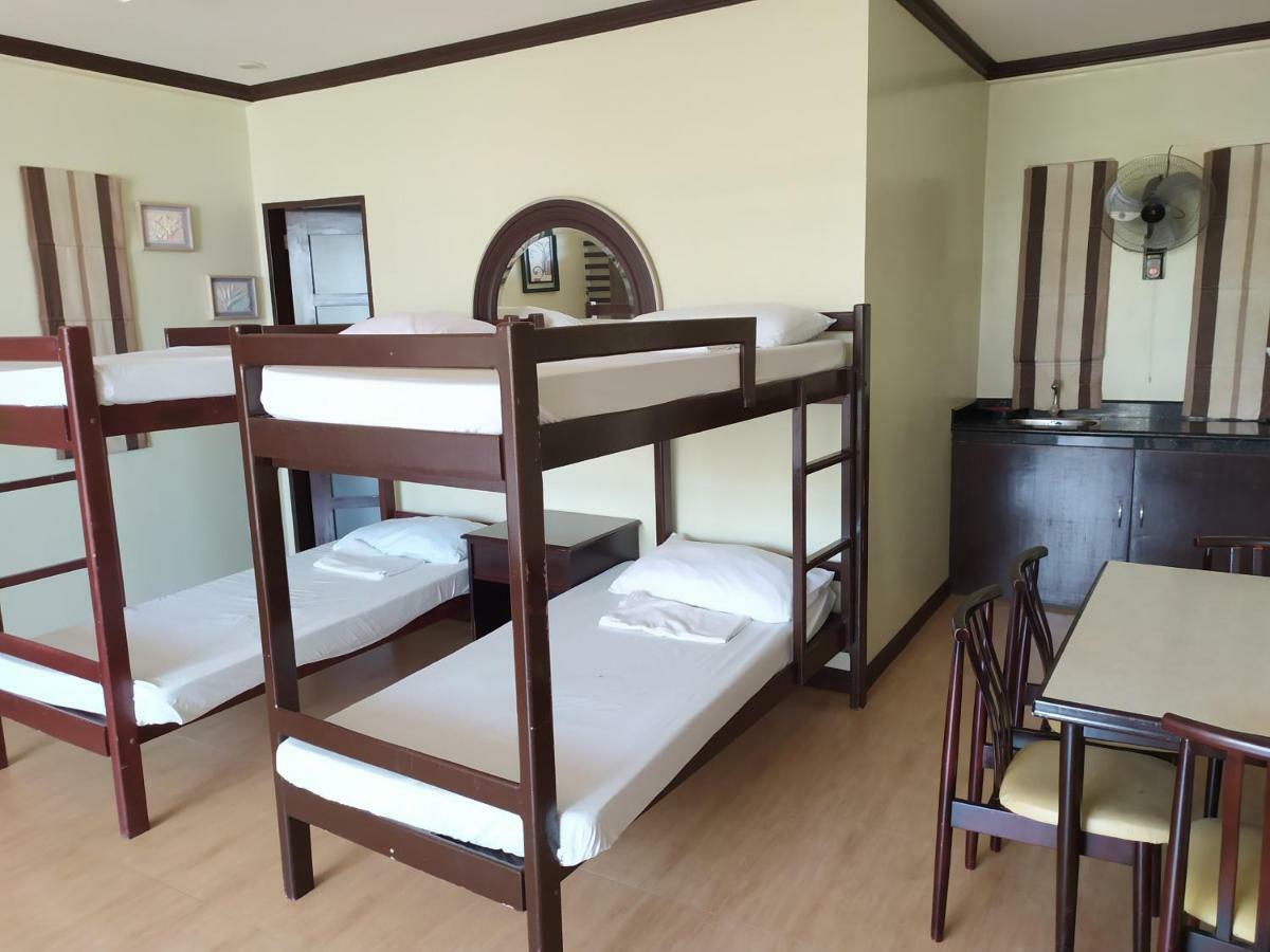 Seascape Resort Batangas Exterior foto